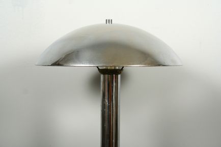 stolní lampa
